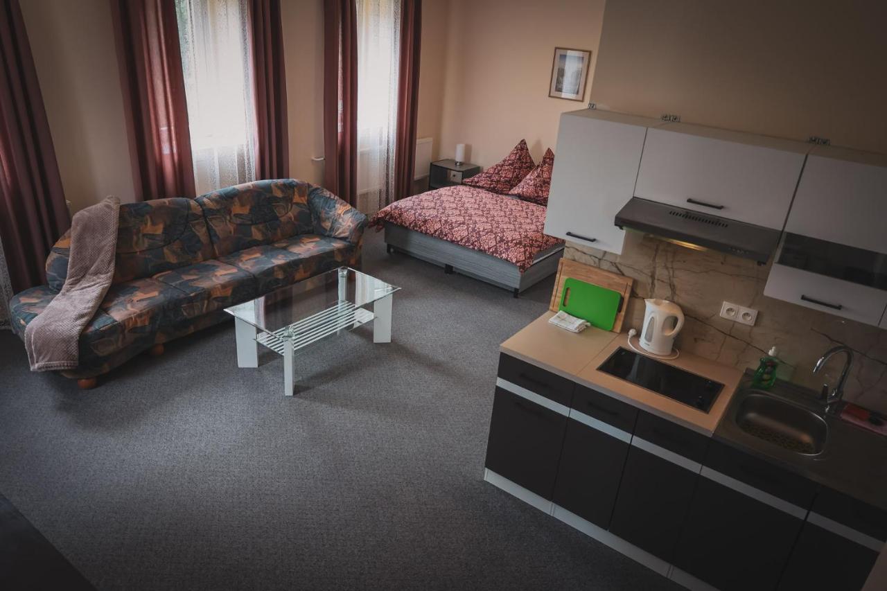 Hotel Apartment Faraon Румбурк Экстерьер фото