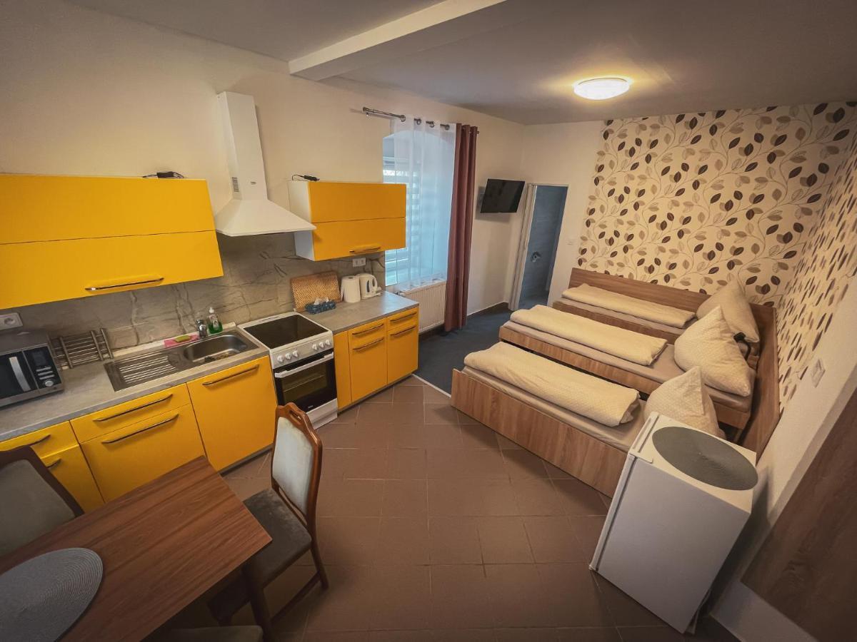 Hotel Apartment Faraon Румбурк Экстерьер фото